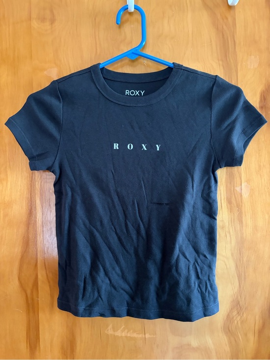 Roxy Tops - Roxy Black Short Sleeve Tee with Center Logo